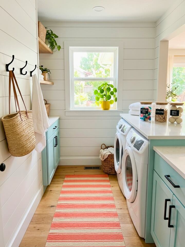 create a cheerful laundry room with spring home décor details
