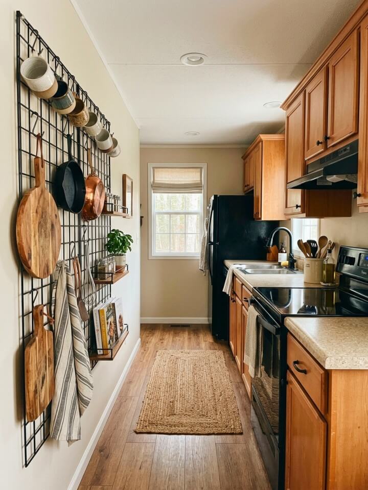 vertical storage that clears space from the counters