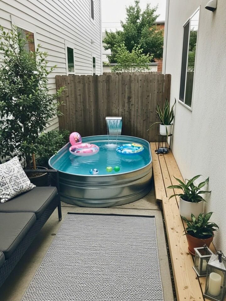 patio soaking tub for compact outdoor spaces